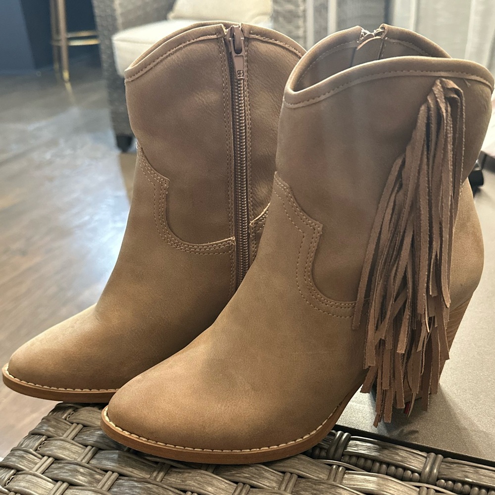 Fringe Tan Ankle Boots